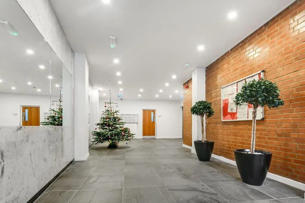 Spacious Modern Flat In The Heart Of Shoreditch London 0*,  United Kingdom