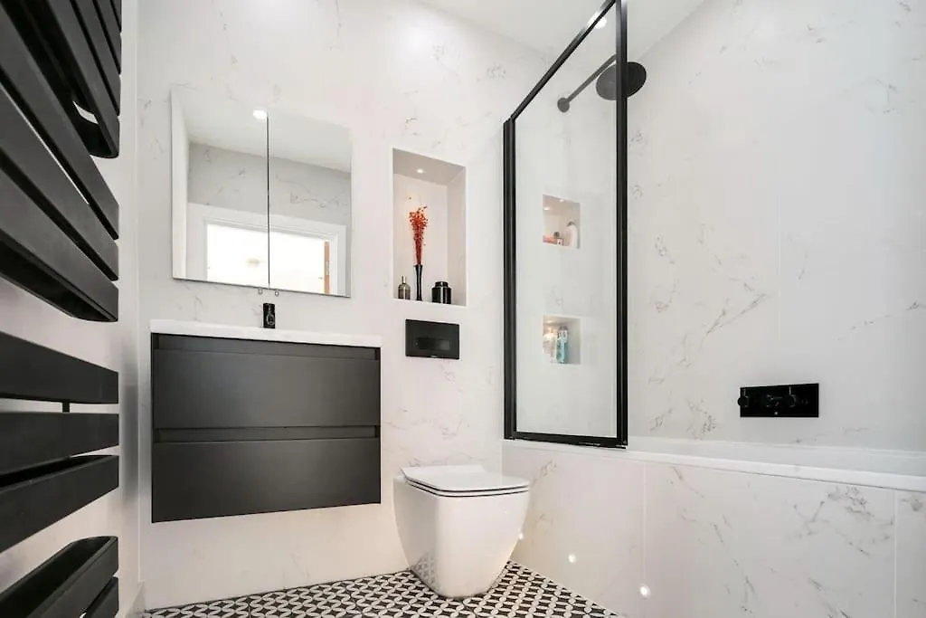 Apartment Spacious Modern Flat In The Heart Of Shoreditch London
