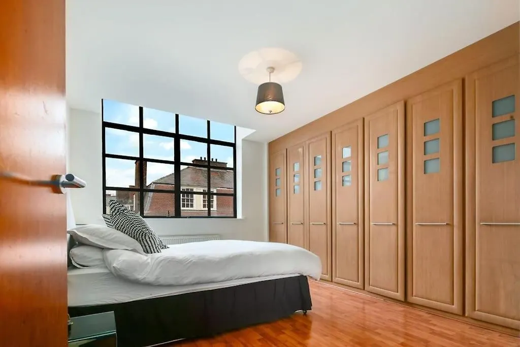 Apartment Spacious Modern Flat In The Heart Of Shoreditch London United Kingdom